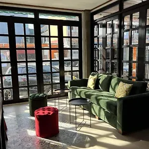 Homestay Bale, Malabanas